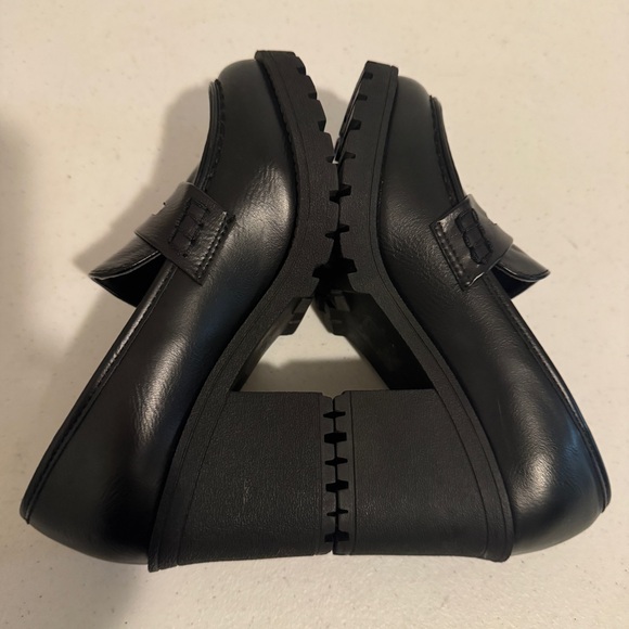 Soda Black Platform Loafers - Picture 6 of 10